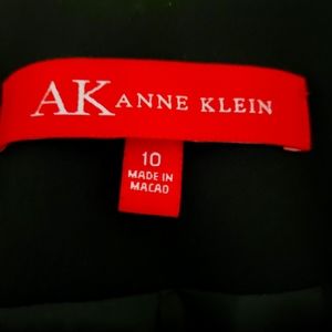 Anne Kline Woman's size 10 Suit